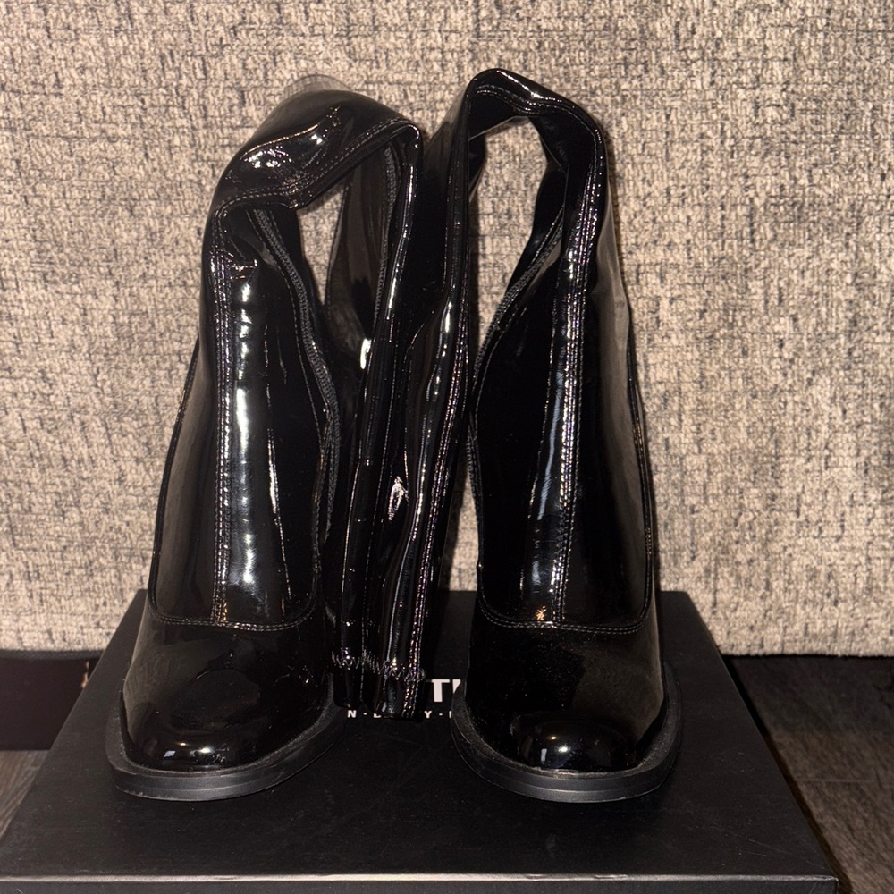 PrettyLittleThing Black Patent Heeled Boots - Picture 2 of 5